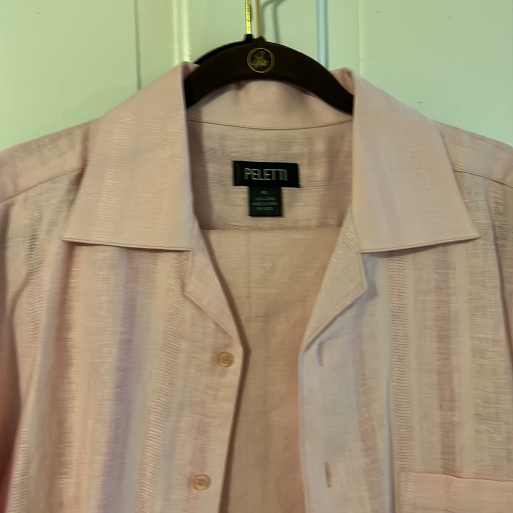 NWOT, NEVER WORN XL short sleeve linen suit 5 pocket pant 34” inseam, 100% linen